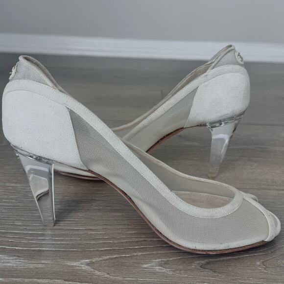 Chanel Vintage Ivory Mesh Heels Size‎ 38 Ultra Rare Audrey Hepburn Blair Waldorf - Picture 8 of 10